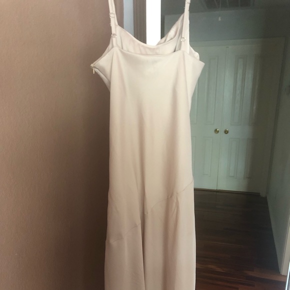 Silk Champagne Maxi dress with slit - Picture 5 of 8
